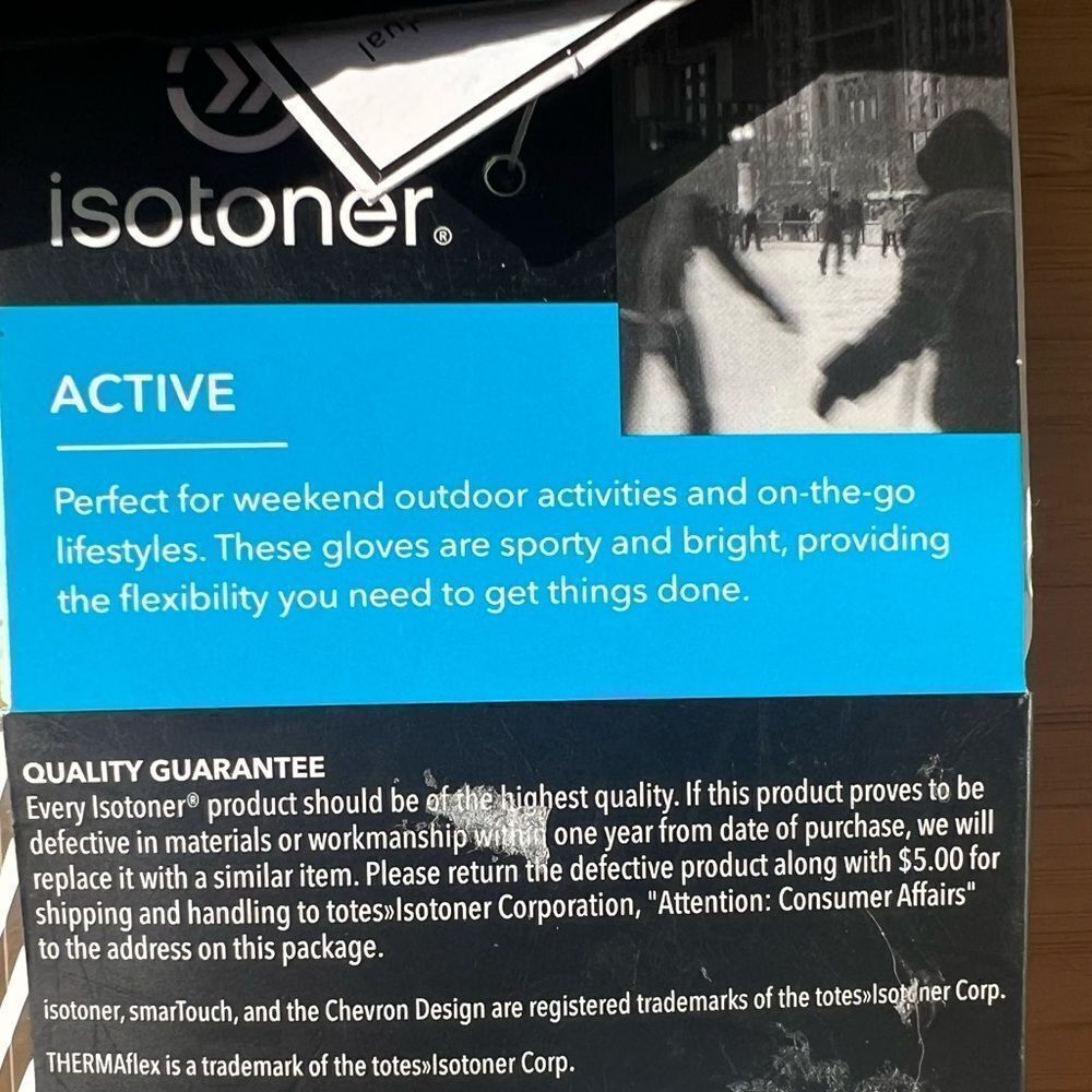 Isotoner Smart Touch Gloves XS/SM - Picture 7 of 10